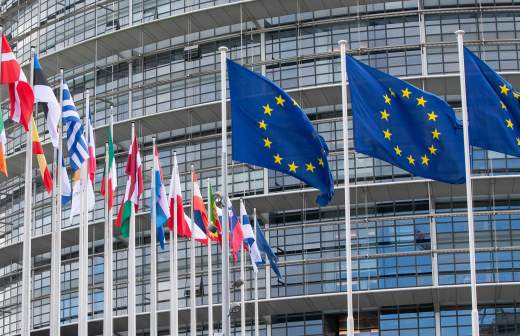 Евросоюз принял 19-й пакет санкций против России