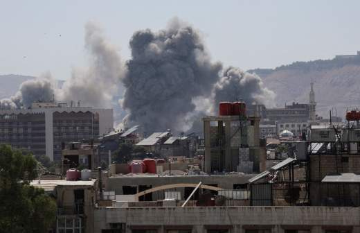 Израиль нанес восемь ударов по Дамаску