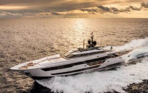 Как подобрать яхту: полный гайд по критериям выбора