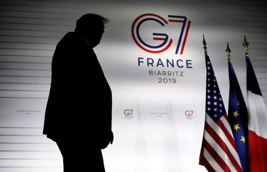 Макрон отверг предложение о возвращении к формату G8 с участием РФ