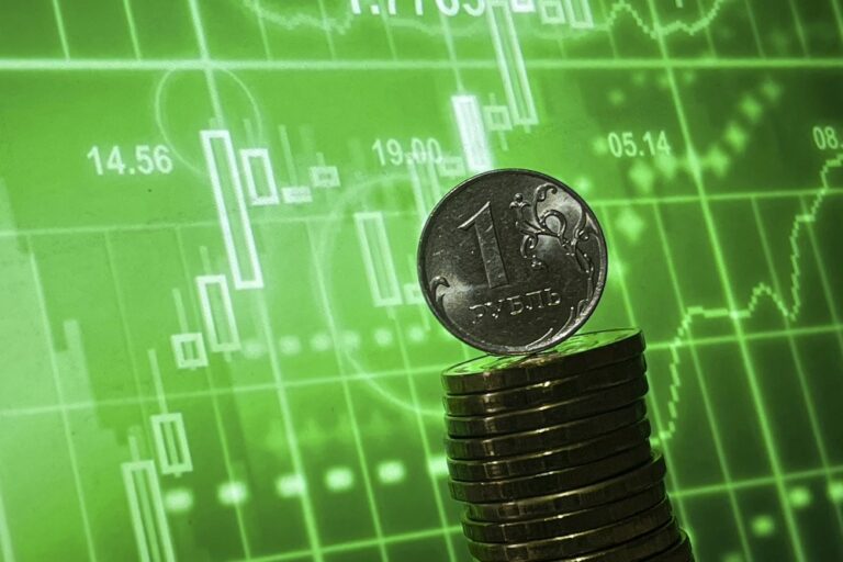 Что будет с рублем, нефтью и биржей на неделе с 17 по 23 ноября