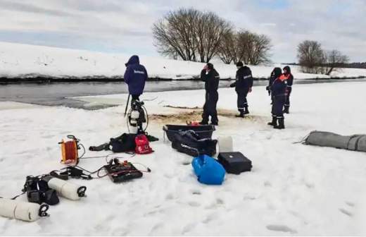 В Челябинске начали проверку после падения 11-летней девочки из окна