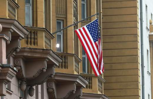В МИД РФ рассказали об усилиях по возврату дипсобственности РФ в США