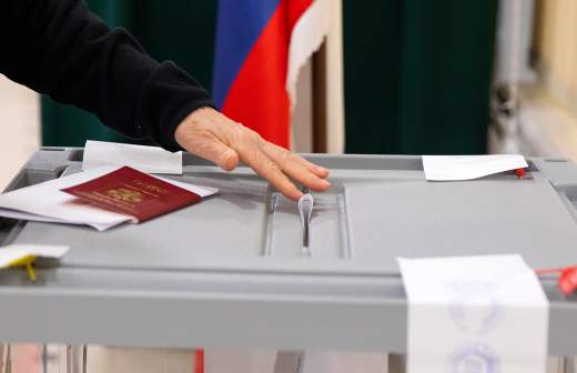 Слуцкий возглавил общефедеральный список ЛДПР на выборы в Госдуму