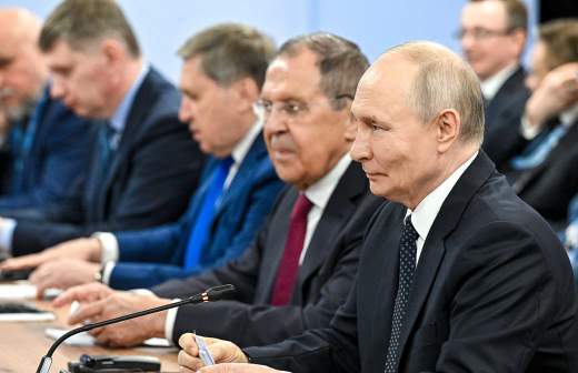 Ушаков отметил заинтересованность стран АСЕАН в оценке РФ по Украине