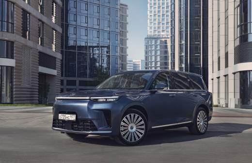 Продажи премиальных автомобилей в России выросли на треть